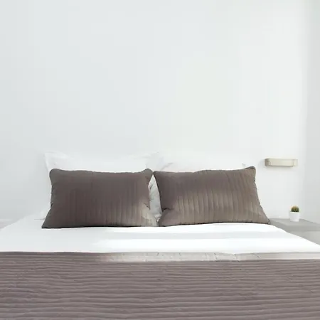 Saint Honore - Louvre Private Appartement Parijs